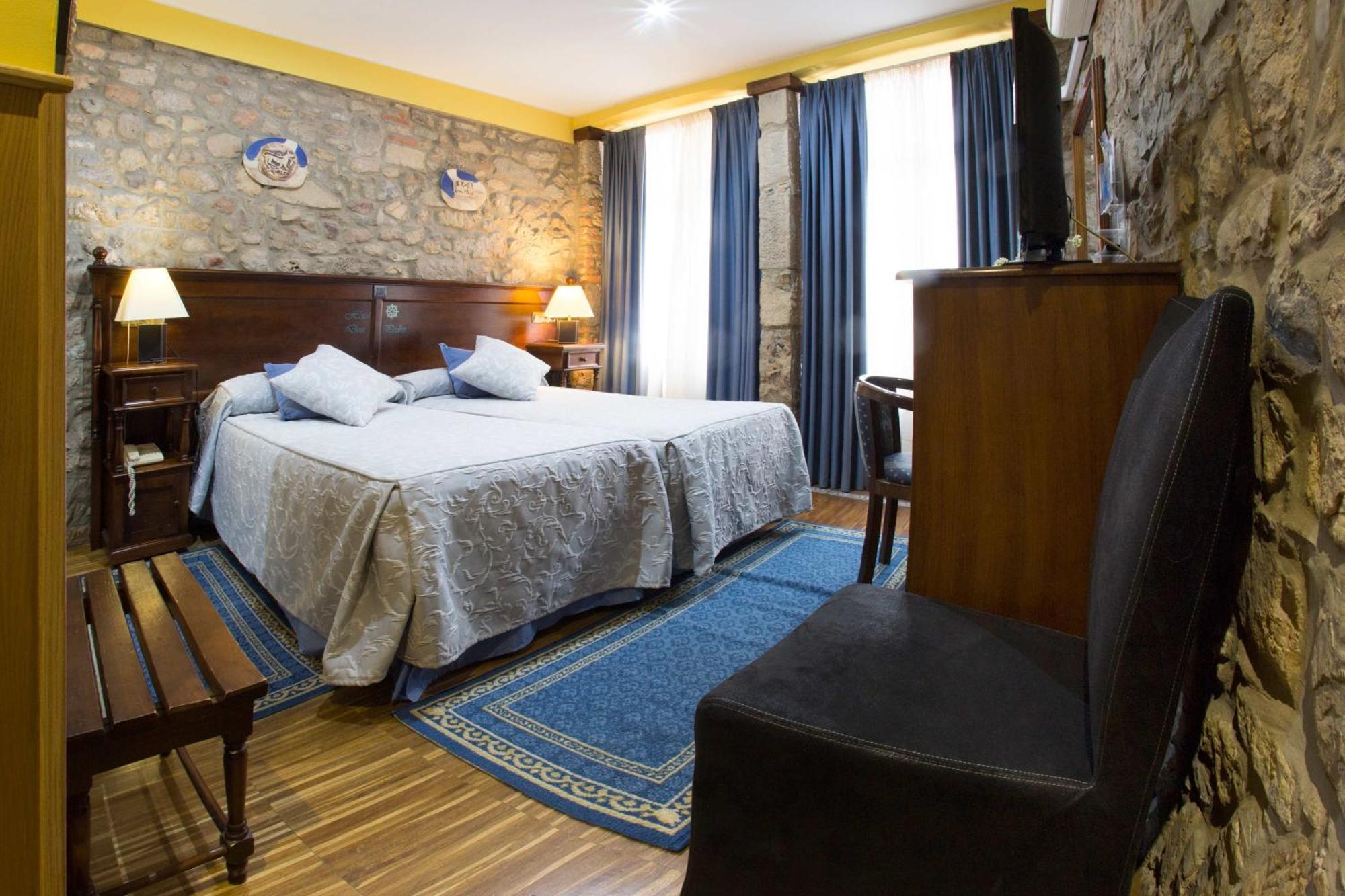 Hotel Don Pedro Avilés Zewnętrze zdjęcie